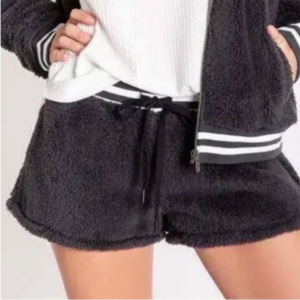 PJ Salvage bomber babe loungewear pajama grey shorts large, EUC